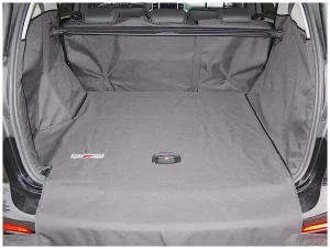 Чехол в багажник автомобиля: как выбрать, установить и продлить срок службы